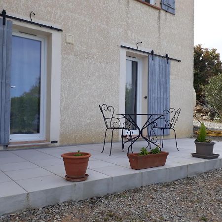 Domaine De La Clotte Bed and Breakfast Roquefort-des-Corbières Εξωτερικό φωτογραφία
