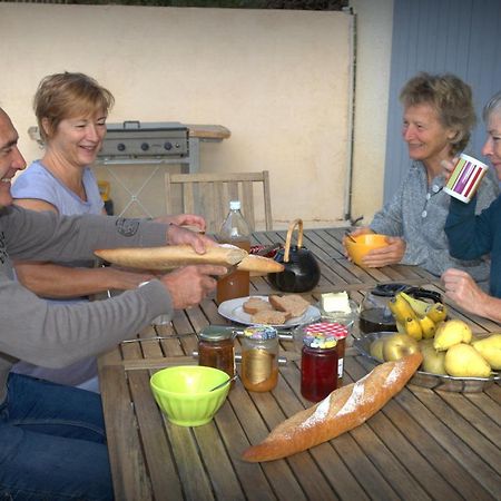 Domaine De La Clotte Bed and Breakfast Roquefort-des-Corbières Εξωτερικό φωτογραφία