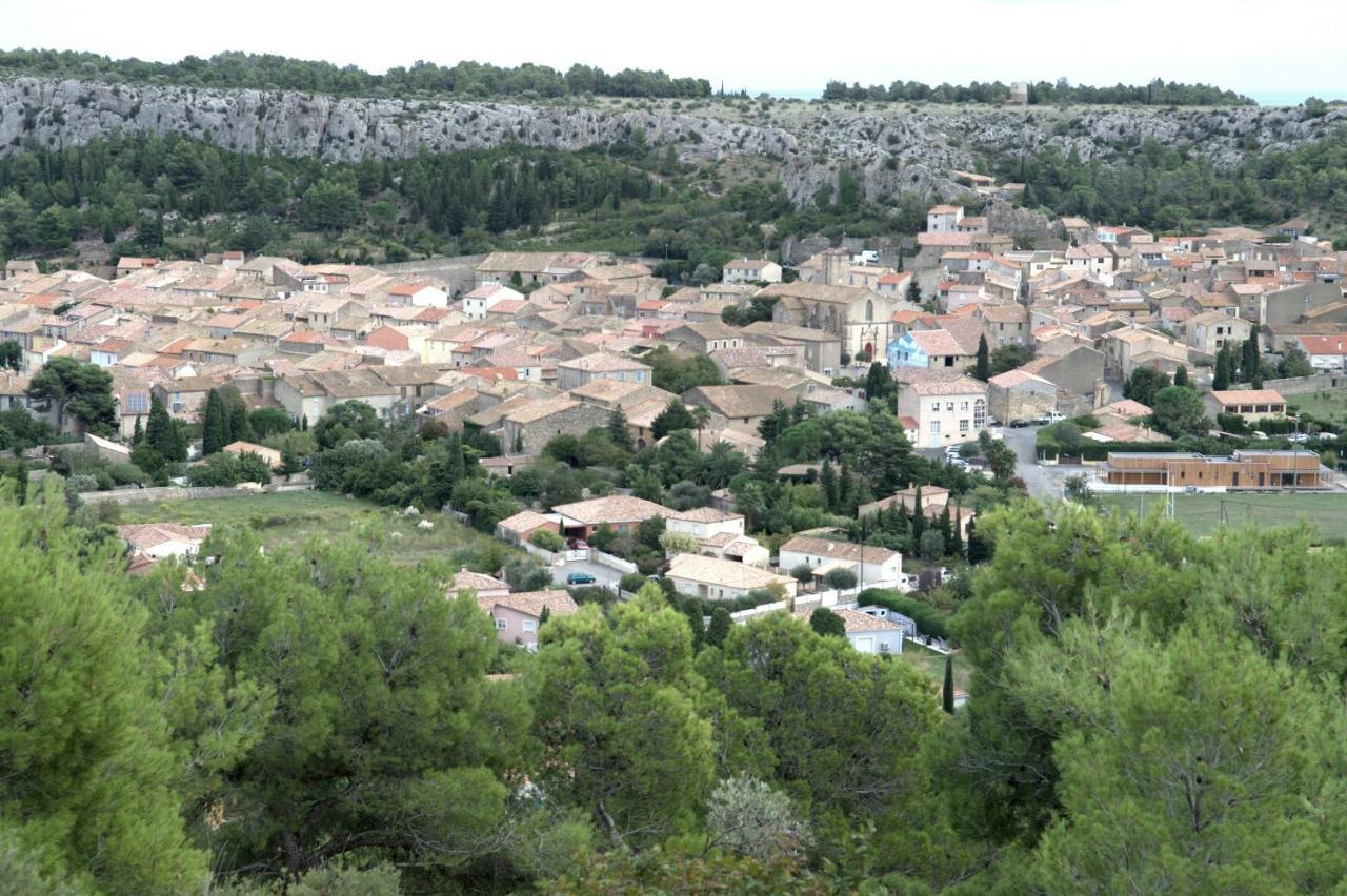 Domaine De La Clotte Bed and Breakfast Roquefort-des-Corbières Εξωτερικό φωτογραφία