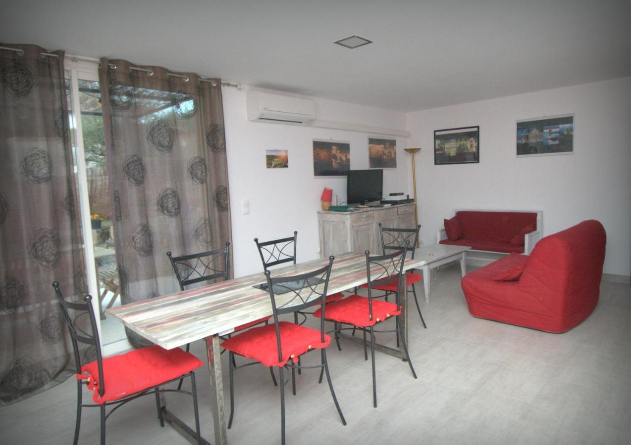 Domaine De La Clotte Bed and Breakfast Roquefort-des-Corbières Εξωτερικό φωτογραφία